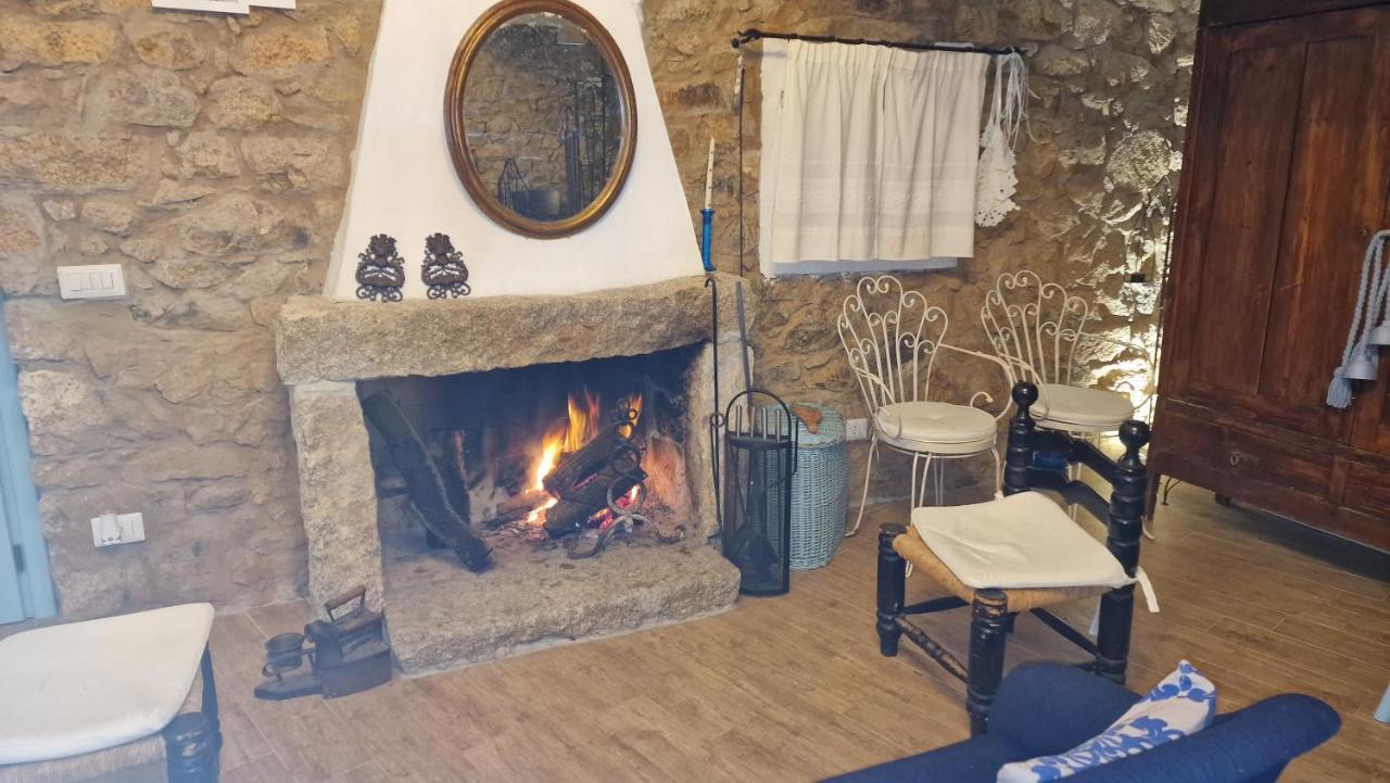 Rifugio Monte Pino Villa Telti Dış mekan fotoğraf